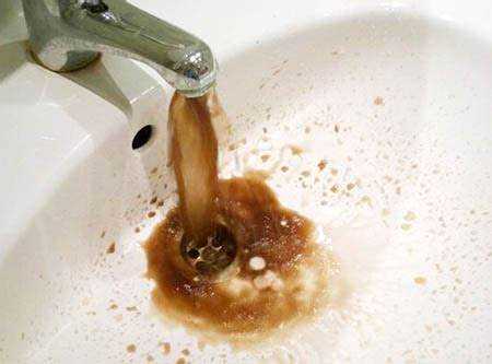 Применение аэрации для окисления железа в воде