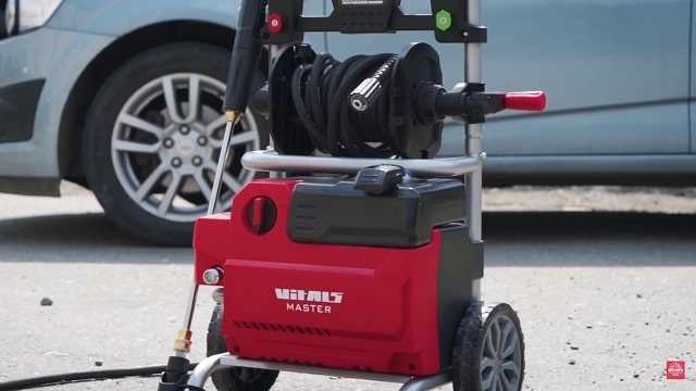 Чем отличаются мойки с забором воды и с подключением к водопроводу