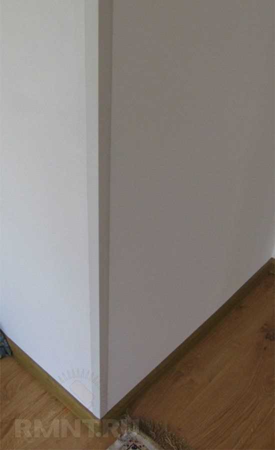 Что учитывать при выборе уголка для наружного угла в ванной