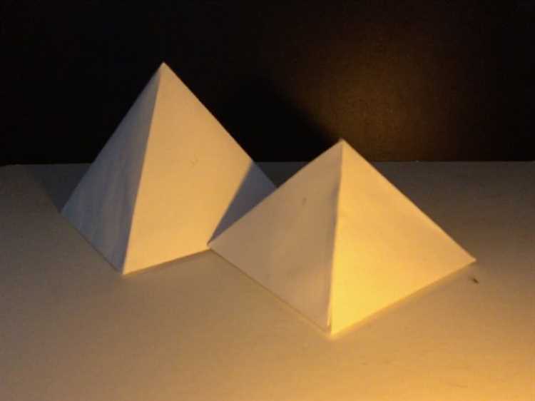 Пирамида из бумаги как сделать Пирамида из бумаги как сделать