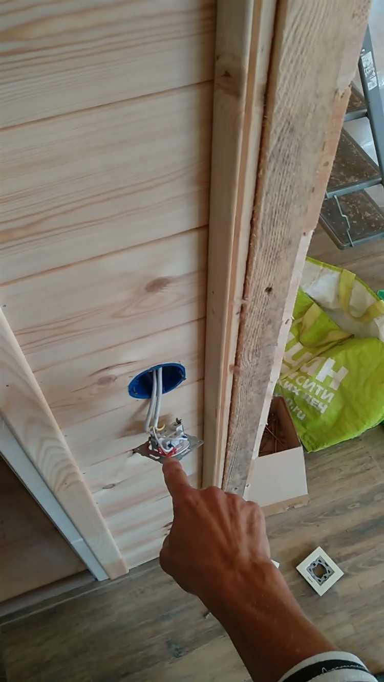 Почему когда выключаешь свет светодиодные лампы тускло горят Почему когда выключаешь свет светодиодные лампы тускло горят