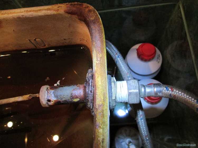 Поплавок в унитазе пропускает воду что делать