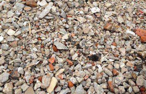 Качество и долговечность материалов: что важнее для фундамента?