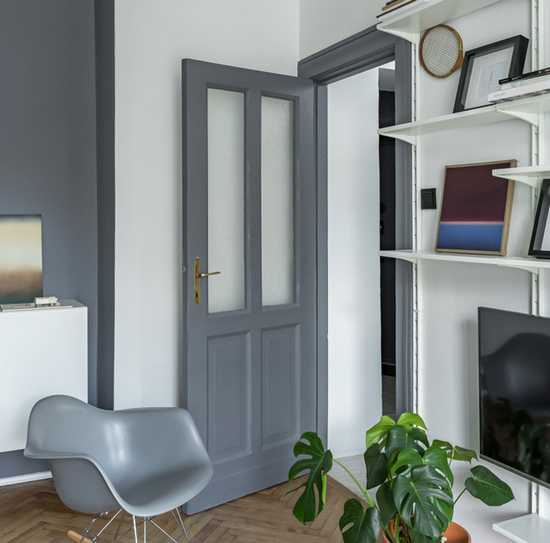 Как учесть освещение при подборе цвета пола и дверей