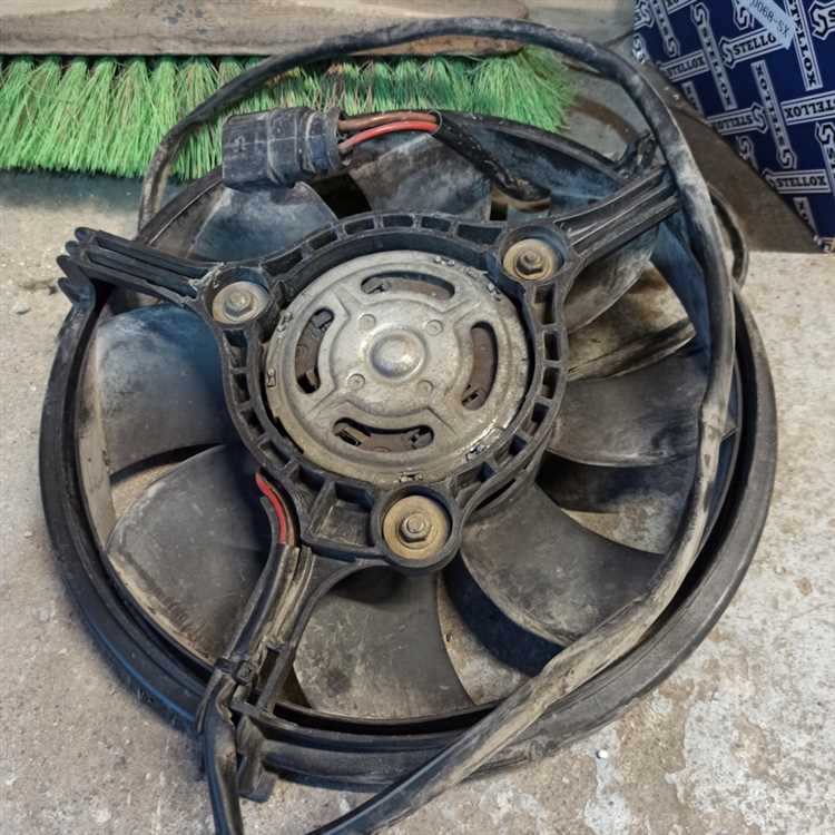 Почему вентилятор продолжает работать после выключения охлаждения