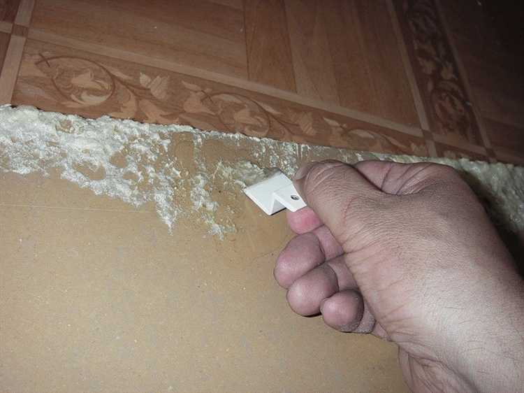 Какой растворитель безопасен для ПВХ и других видов пластика