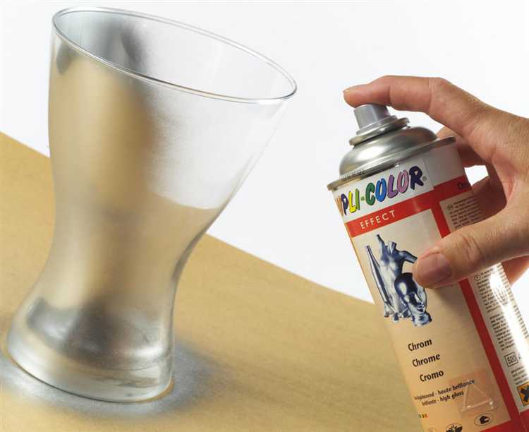 Как выбрать краску для стекла, устойчивую к влаге и моющим средствам