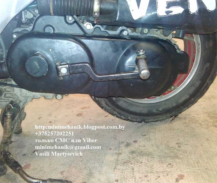 Сколько километров можно проехать на одном масле в скутере