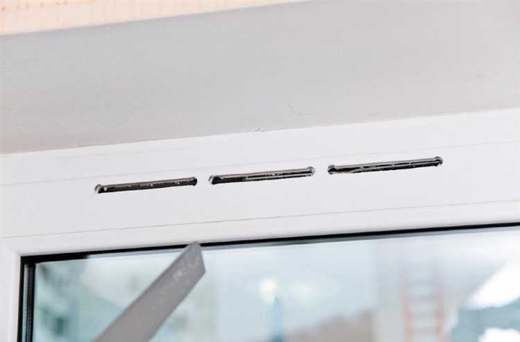 Какие виды приточных клапанов используются в пластиковых окнах