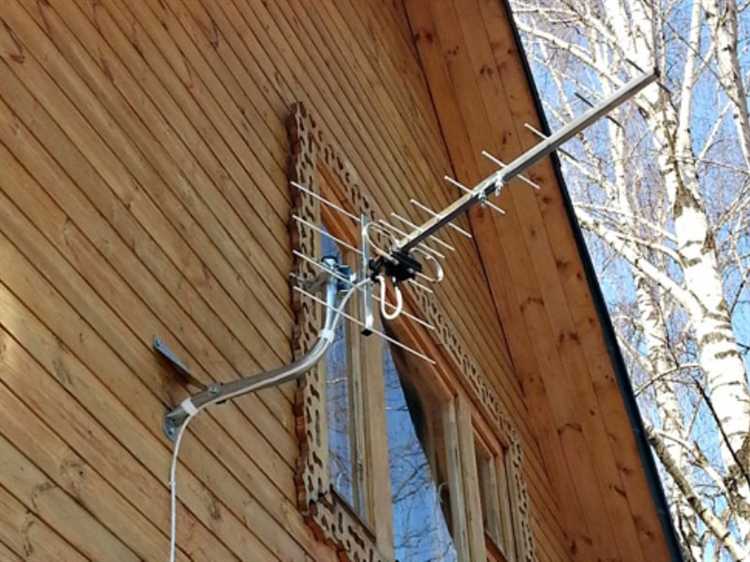 Чем отличается спутниковое ТВ от цифрового эфирного и IPTV на даче