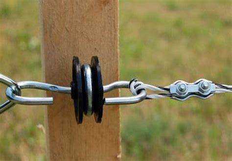 Фиксация проволоки на промежуточных опорах