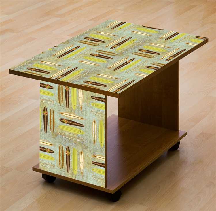 Подготовка поверхности стола перед наклеиванием пленки