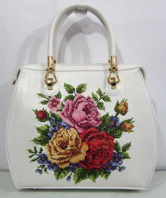 Как обновить сумку из кожзама своими руками