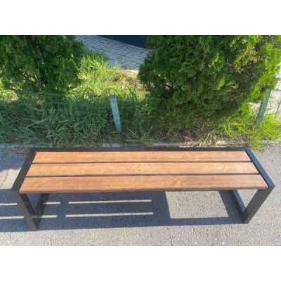 Чем отличается хвойная древесина от лиственной при использовании на улице