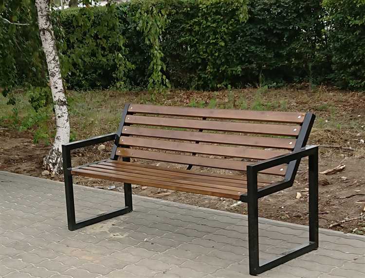 Какая толщина доски подходит для уличной лавочки по нагрузке