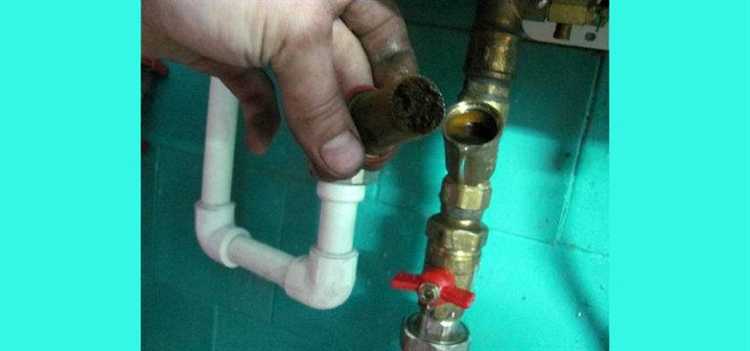Почему нет напора горячей воды при газовой колонке