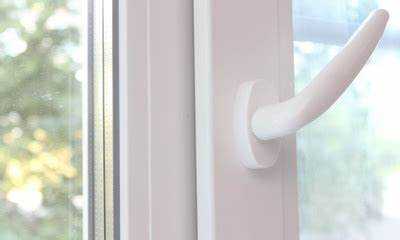 Почему окно не открывается на проветривание