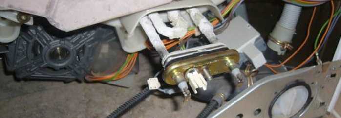 Замыкание в электропроводке внутри корпуса стиральной машины