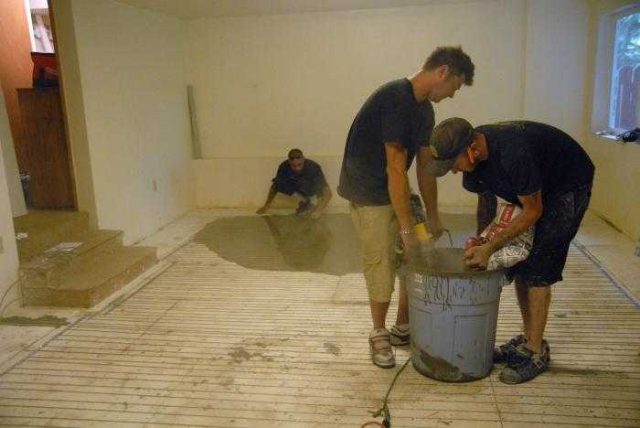 Выбор типа самовыравнивающейся смеси в зависимости от назначения помещения