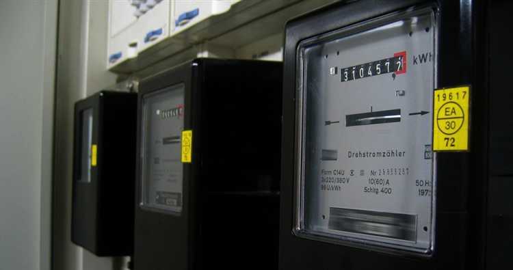 Нужно ли вручную переключать счетчик между тарифами