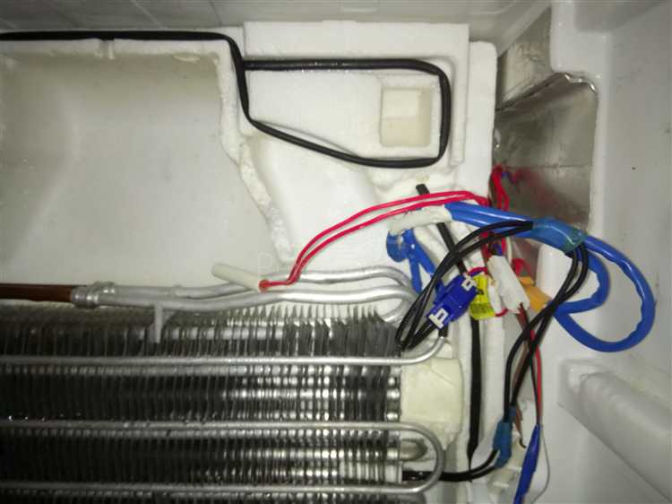 Кому жаловаться в первую очередь: электросети, управляющая компания или иные службы