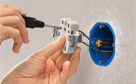 Как правильно использовать тройники и удлинители с одной розеткой