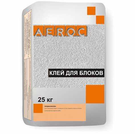 Какой клей выбрать: брендовый или универсальный строительный