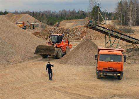 Масса мешка с песком при различной влажности материала