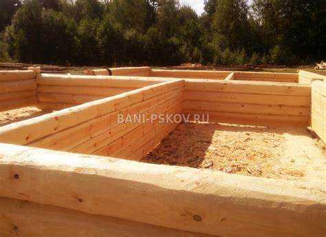 Конструкция углов: особенности соединения в лапу и в чашу