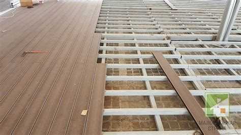 Установка защитных элементов и декоративных планок