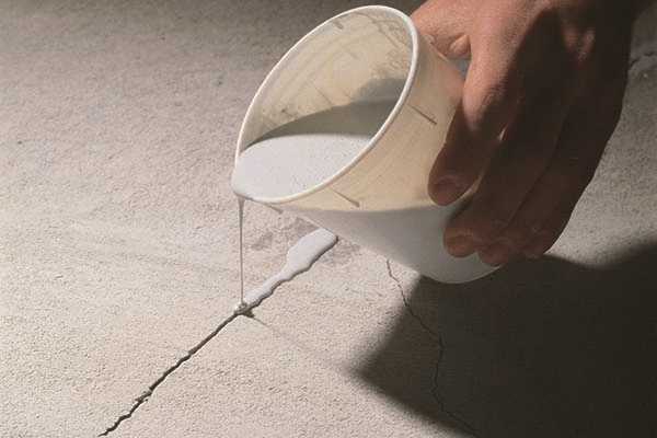 Трещина в стяжке пола что делать Трещина в стяжке пола что делать