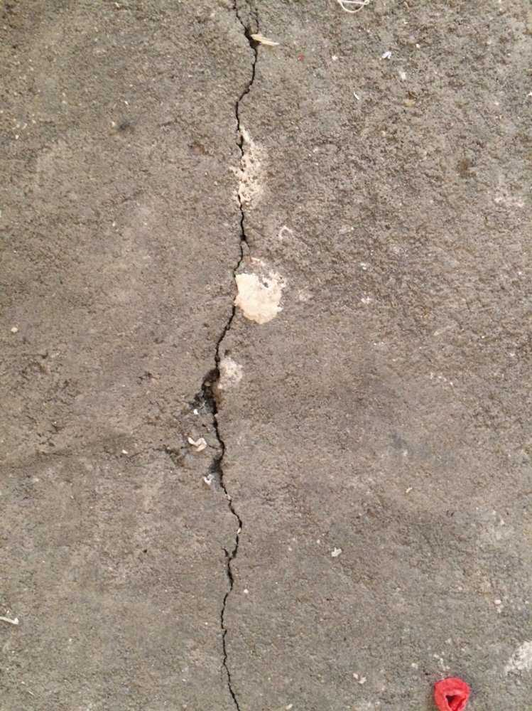 Как отличить поверхностную трещину от сквозной