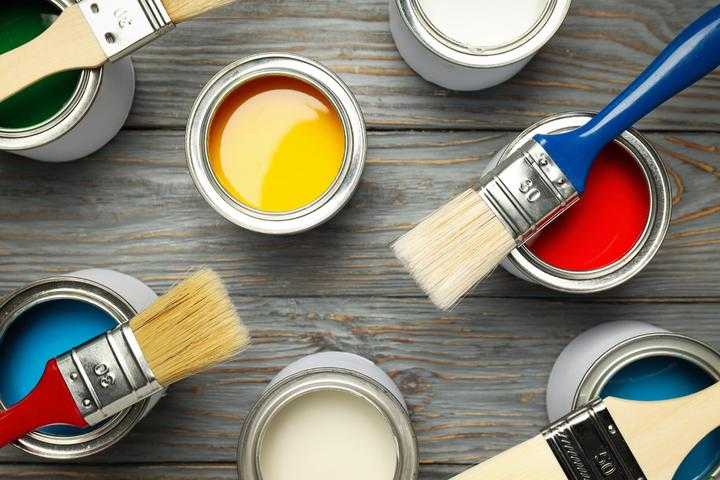 Чем отличается покрытие после использования кисти и валика