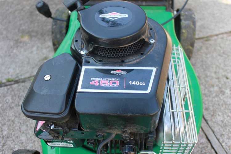 Роль загрязнённого или старого бензина в нестабильной работе косилки