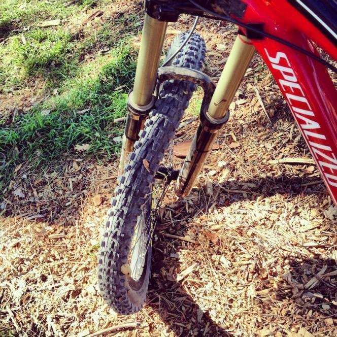 Какие инструменты нужны для исправления восьмерки