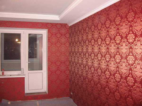 Методы раскроя обоев для удобной поклейки