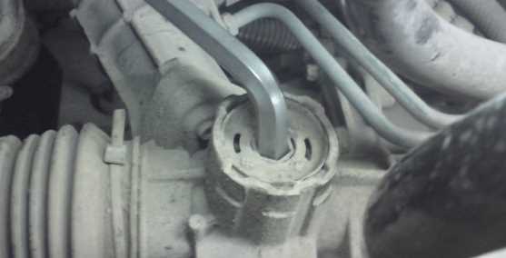 Подготовка поверхности руля перед креплением