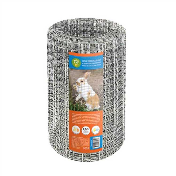 Укладка сетки по периметру фундамента и углам постройки