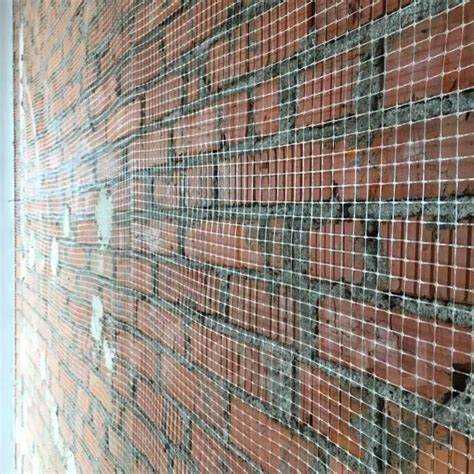 Как избежать складок и провисаний при креплении сетки