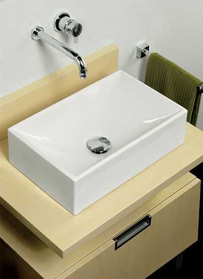 Преимущества и недостатки крепления на винты и болты