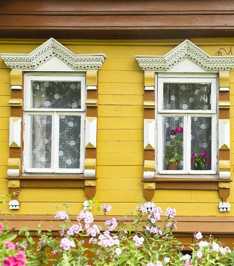 Выбор подходящих наличников для наружного монтажа