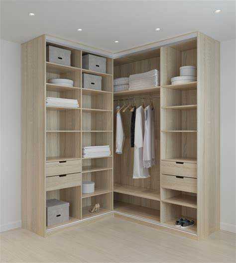 Размещение полок и разделителей для аккуратного хранения вещей