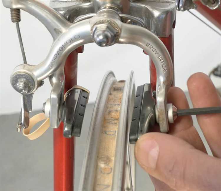 Определение причины заедания суппорта