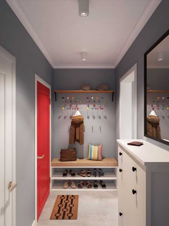 Как сделать коридор в квартире недорого и красиво