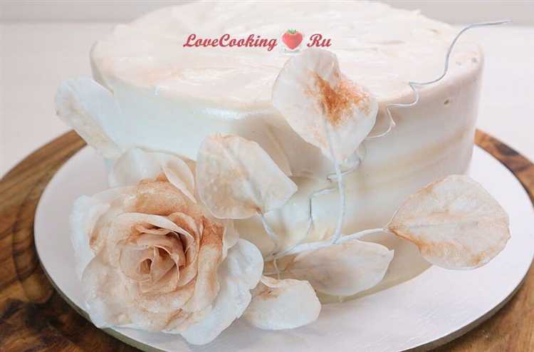 Подготовка и нарезка лепестков из вафельной бумаги