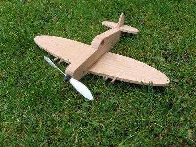 Как сделать самолет из дерева