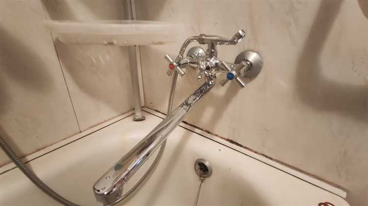 Как снять вентиляционную решетку в ванной чтобы помыть