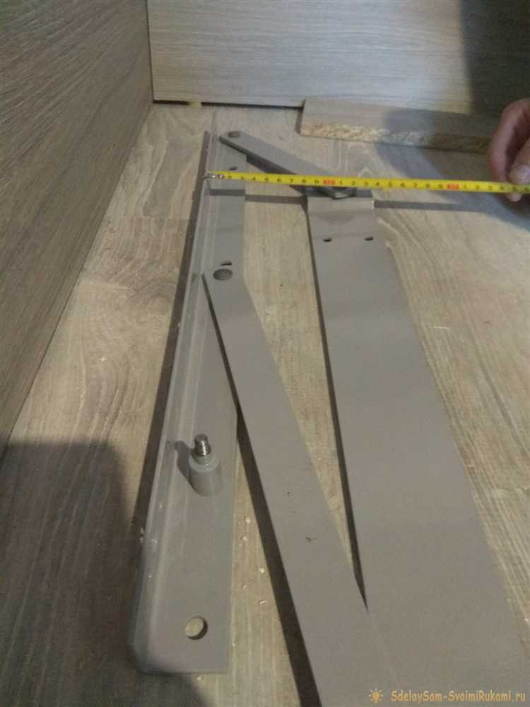 Монтаж изголовья и подножки