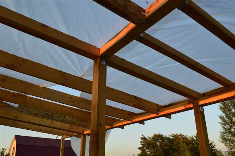 Как укрепить каркас беседки: выбор крепежных элементов