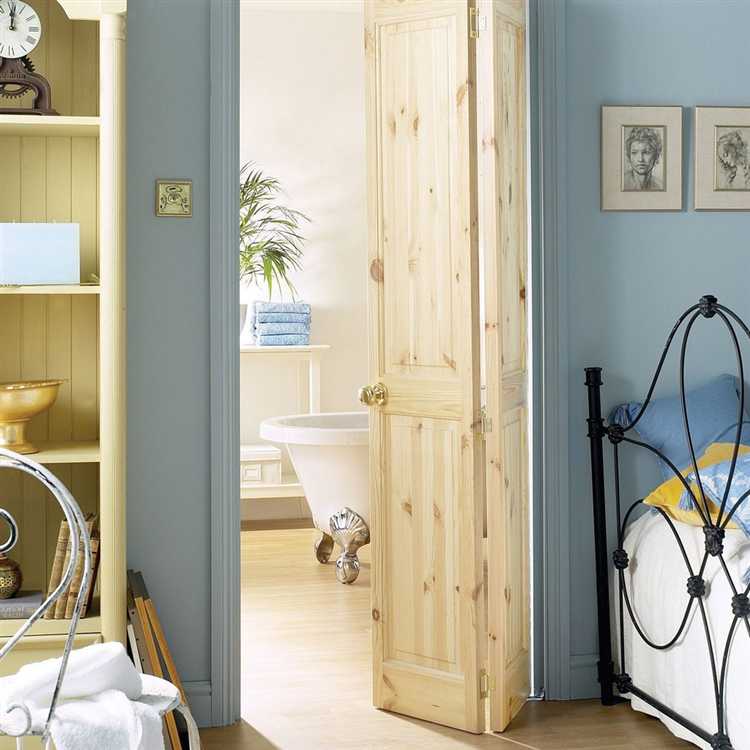 Как установить створки и отрегулировать движение двери